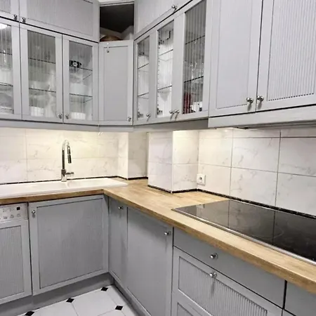 Superbe 2br Champ De Mars Bourdonnais *