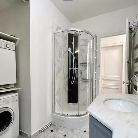 Superbe 2br Champ De Mars Bourdonnais Paris